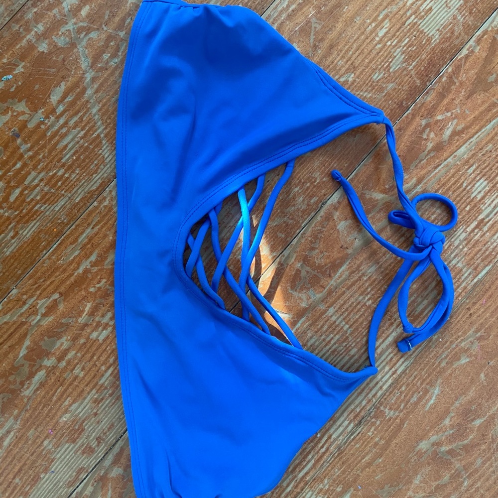 Bikini top